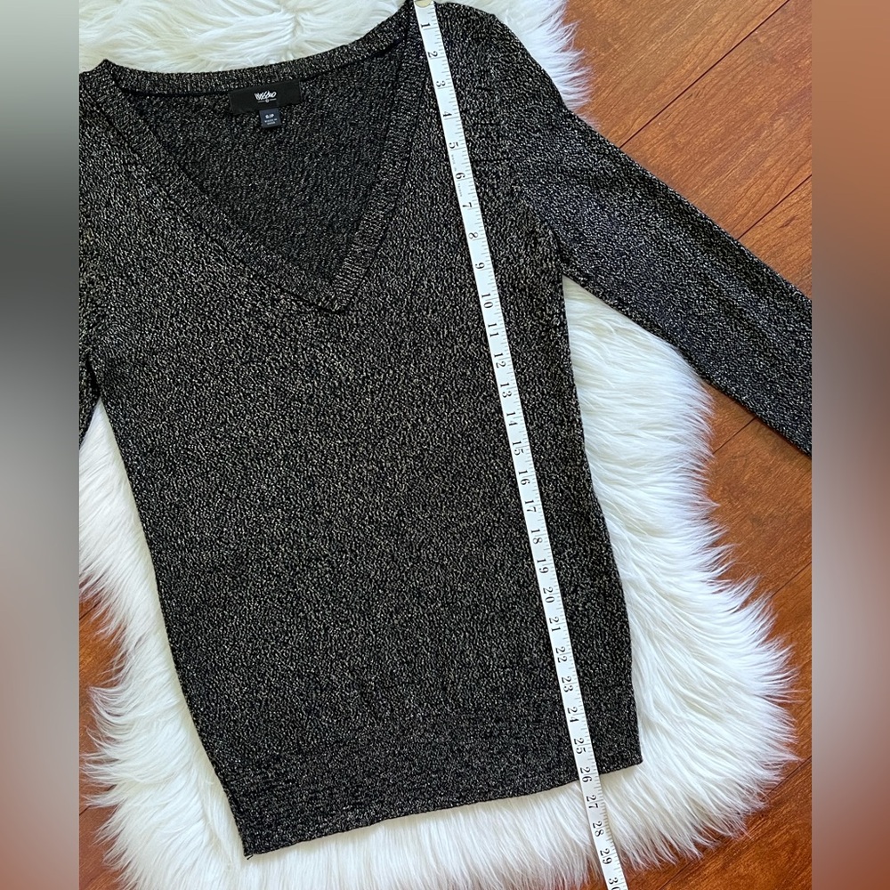 Mossimo Black/Gold Sparkle Long Sleeve V-Neck Sweater-Size S - Picture 9 of 10